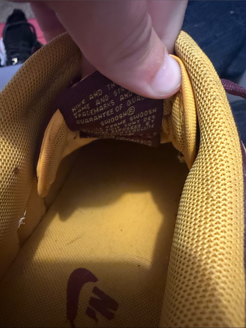 Nike Maroon & Gold Low-Top Sneakers - Picture 2 of 4